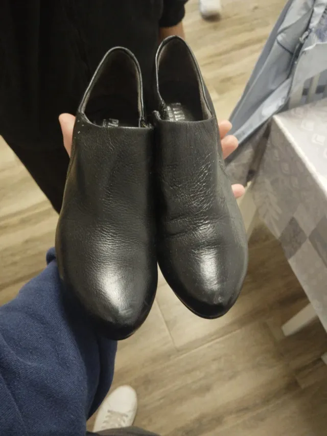 Zapatos de tacón negros