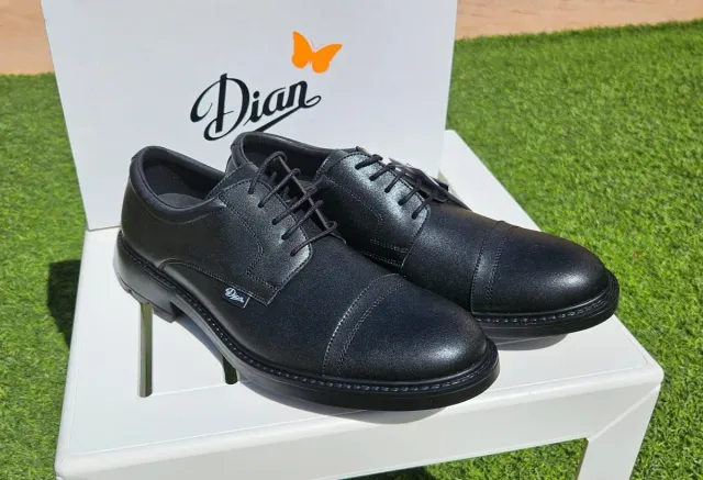 Zapatos de vestir DIAN negros