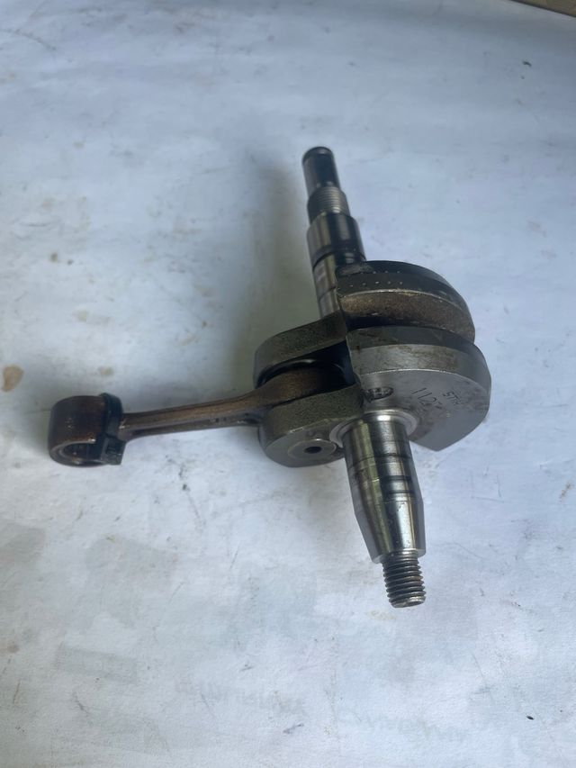 Cigüeñal Stihl 023/025