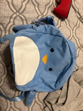 Mochila infantil azul y blanca