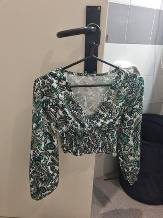 Blusa verde estampada manga larga