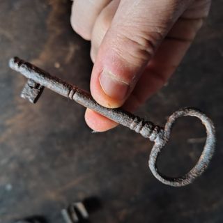 Antica chiave in ferro forgiato '800