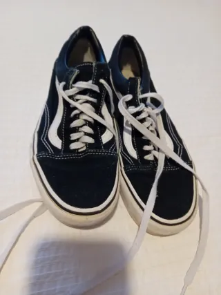 Vans Negras Talla 40.