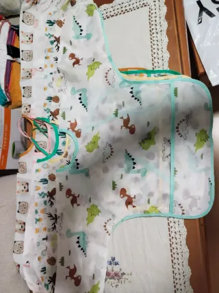 5 Baberos con Mangas