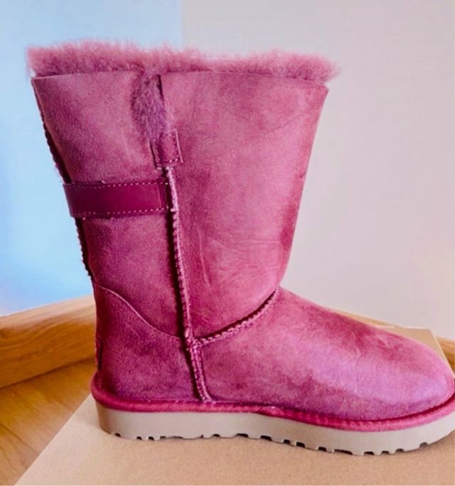 Botas UGG rosas talla 37 sin estrenar
