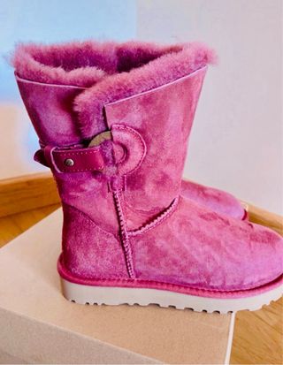 Botas UGG rosas talla 37 sin estrenar