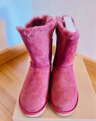 Botas UGG rosas talla 37 sin estrenar