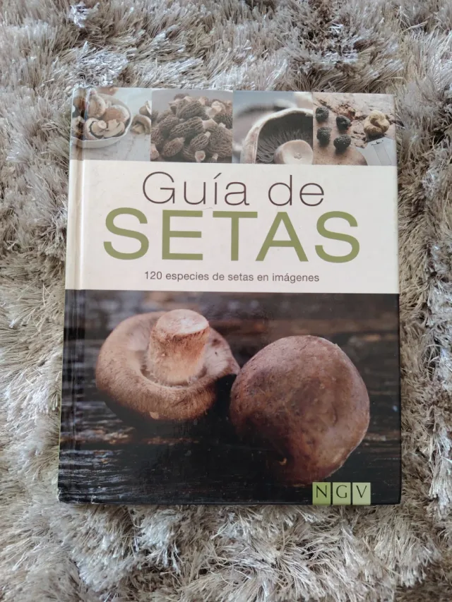 GUIA DE SETAS.(KIT RECOLECTOR SETAS:GUIA+NAVAJA)