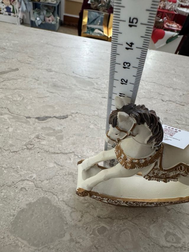 Cavallino a dondolo decorativo