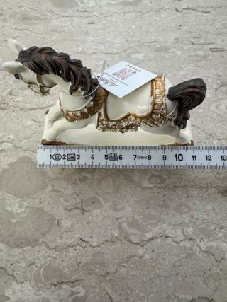 Cavallino a dondolo decorativo