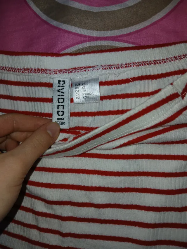 Camiseta de manga corta a rayas