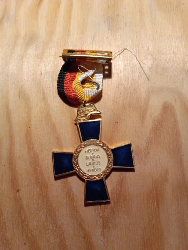 Medalla XXV Aniversario Guerra Civil