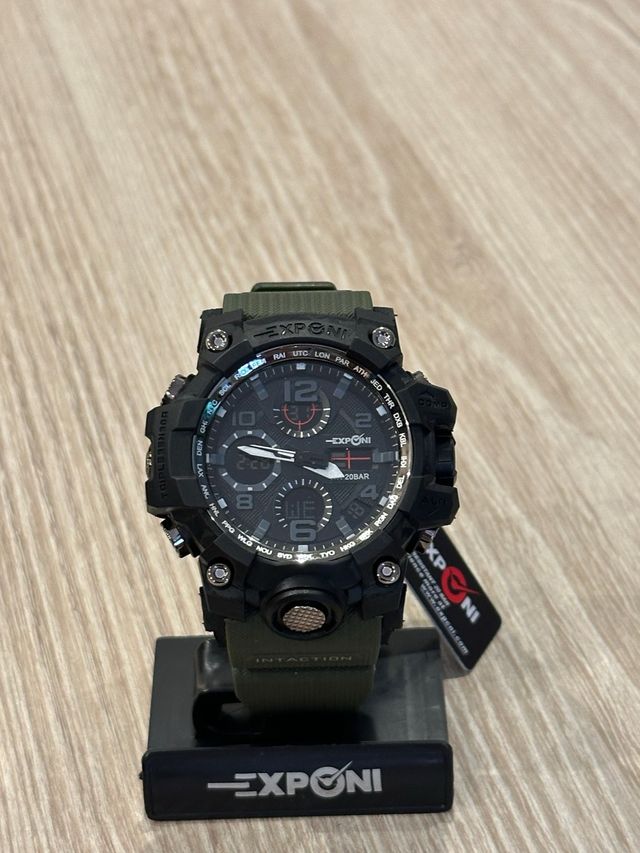 Reloj EXPONI Deportivo Negro y Verde