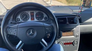 Mercedes-Benz Clase B 180