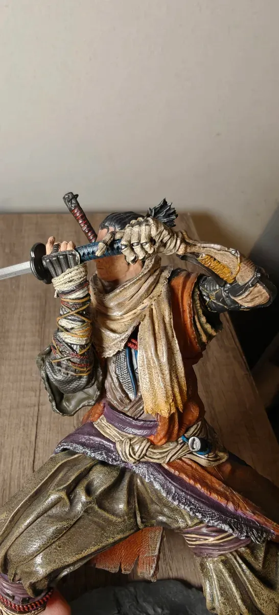 Sekiro Shadows Die Twice figure collector (No box)