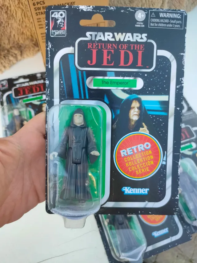 Caja 6 Figuras Star Wars El Emperador