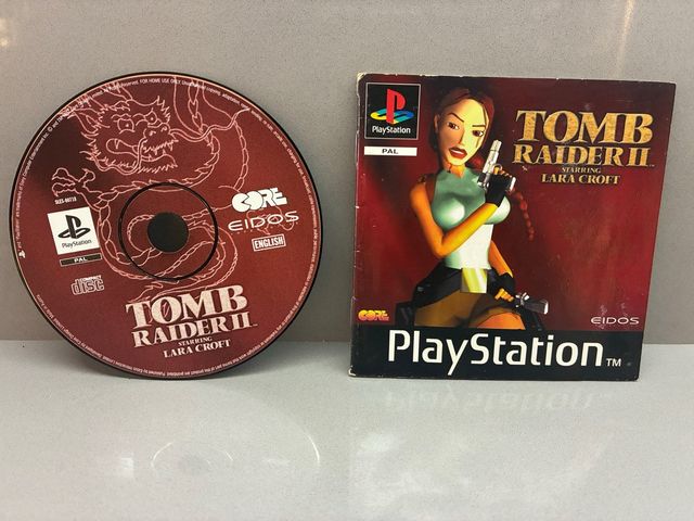 Gioco e manuale Tomb Raider II per PlayStation PAL
