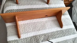 2 Repisas de pino color miel. Black Friday