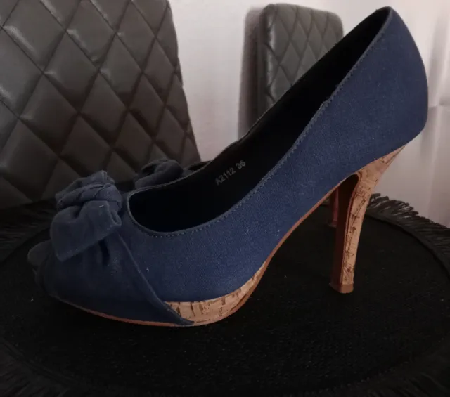 Zapatos de tacón 10/2 cm Silvia Kelvin azul marino