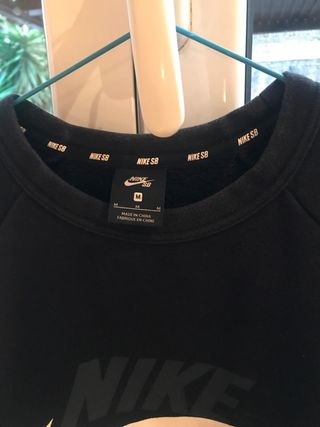 Sudadera Nike SB Negra Unisex