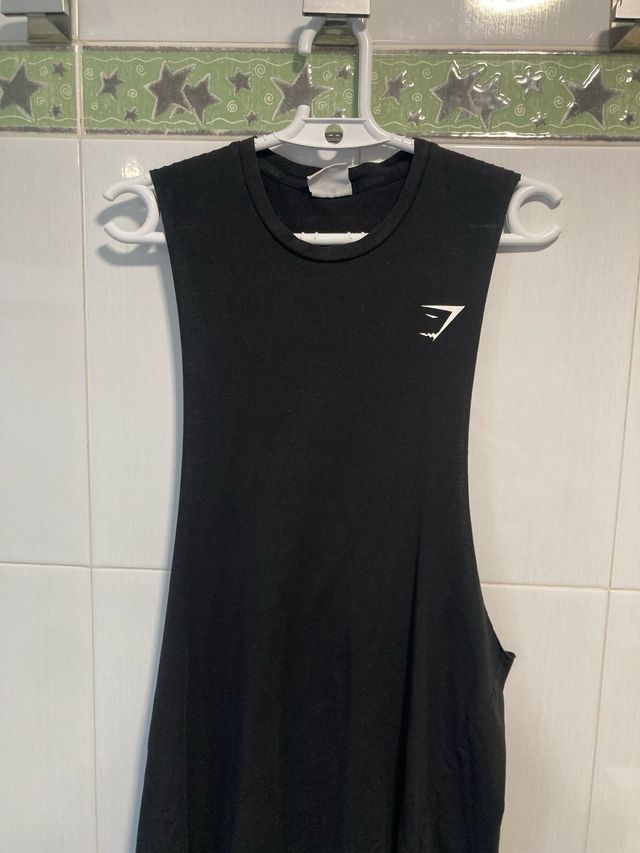 Camiseta sin mangas Gymshark negra