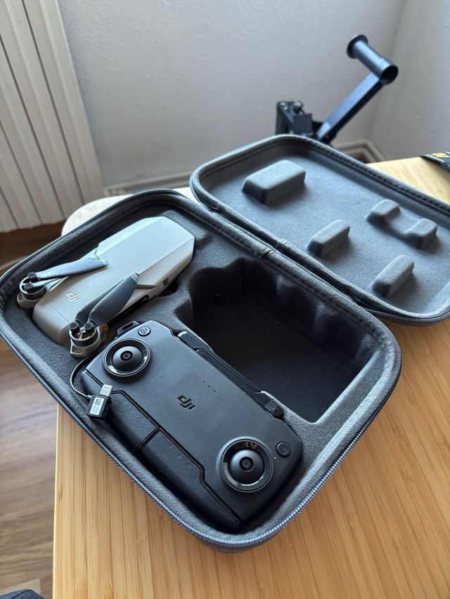 DJI Mavic Mini Fly More Combo