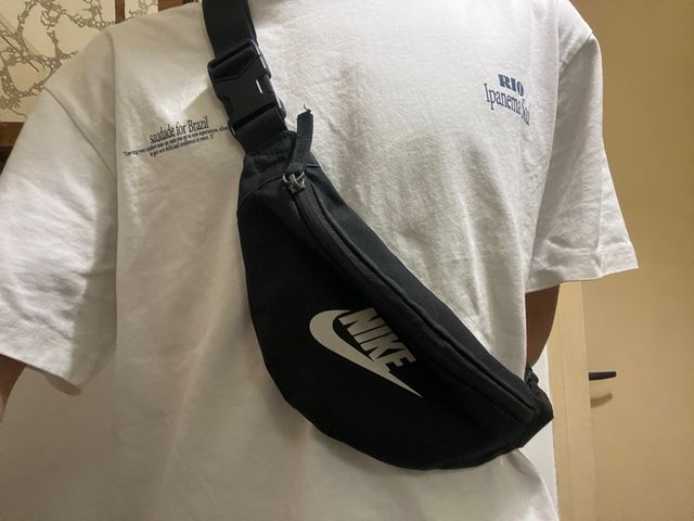 Borsa a spalla Nike nera