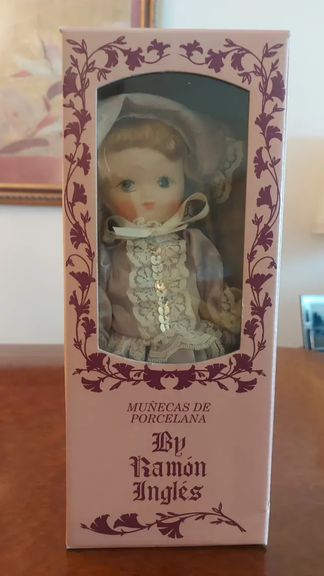 Muñeca de Porcelana Ramón Inglés Colección