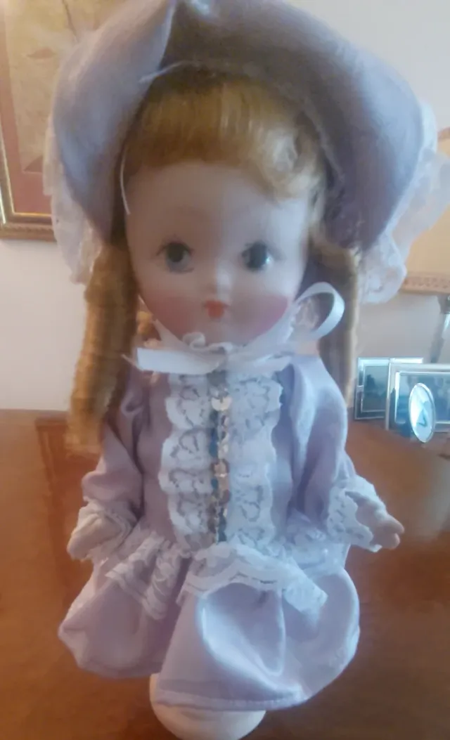 Muñeca de Porcelana Ramón Inglés Colección