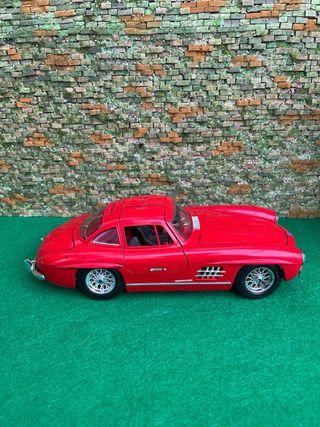 Mercedes-Benz 300 SL Roadster – 1954 – Escala 1:18