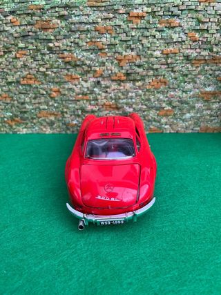 Mercedes-Benz 300 SL Roadster – 1954 – Escala 1:18