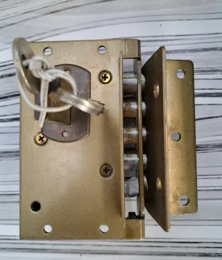 Cerradura de puerta blindada con 3 llaves