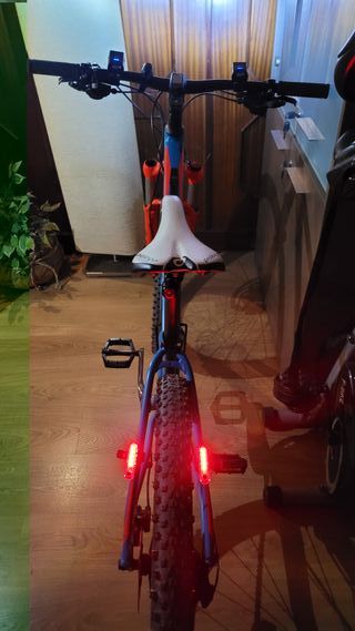 4 Fari LED Bici E-bike MTB BMX Monopattino