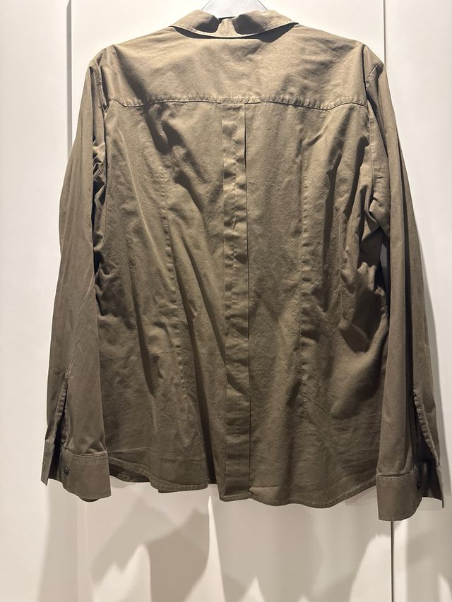 Camicia verde oliva