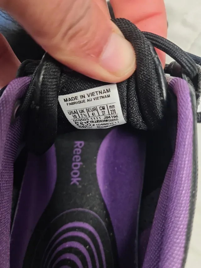 Zapatillas Reebok EasyTone Talla 41 Negras y Morad