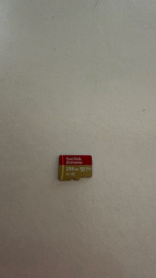 Nintendo Switch OLED + microSD + Funda