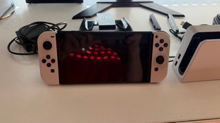 Nintendo Switch OLED + microSD + Funda