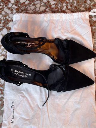 Tacones finos Elizabeth Stuart negros