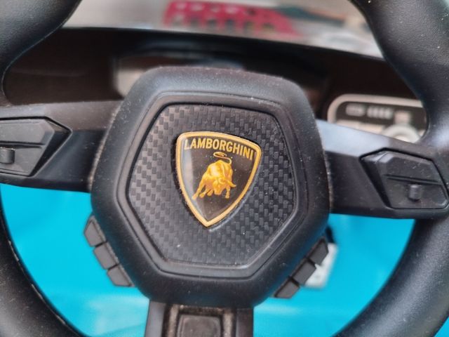 Coche Eléctrico Lamborghini STO Azul