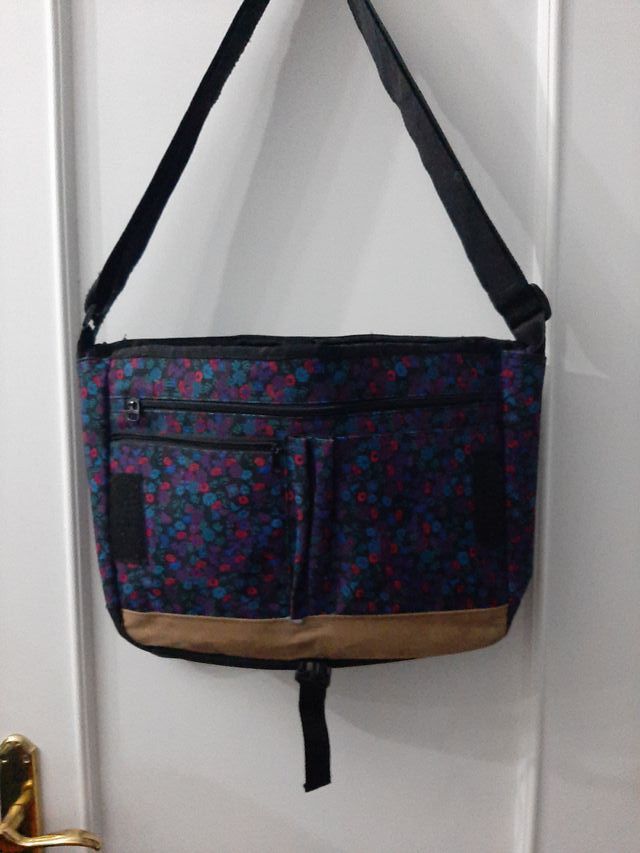 Bolso bandolera estampado floral