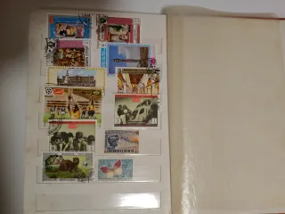 Collezione francobolli.