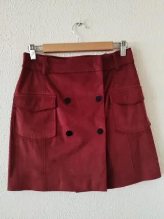 Minifalda Morgan ante teja