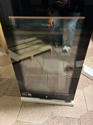 Cantinetta Vino Haier HWS42GDAU1