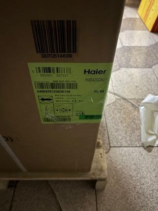 Cantinetta Vino Haier HWS42GDAU1