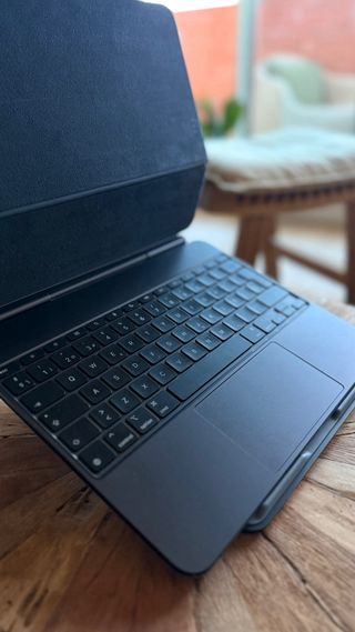 Magic Keyboard iPad Pro 13 Negro