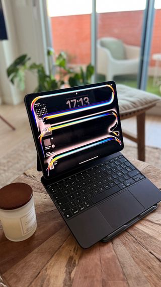 Magic Keyboard iPad Pro 13 Negro