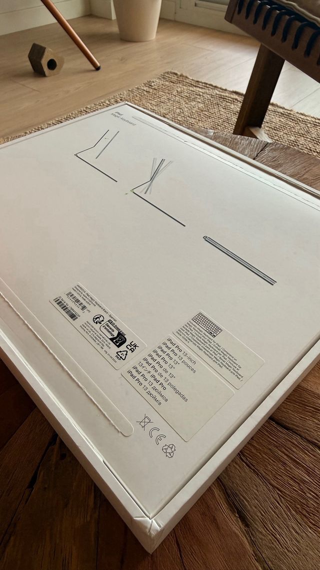 Magic Keyboard iPad Pro 13 Negro