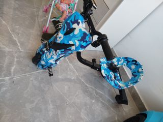 Patinete eléctrico con asiento para derrapes