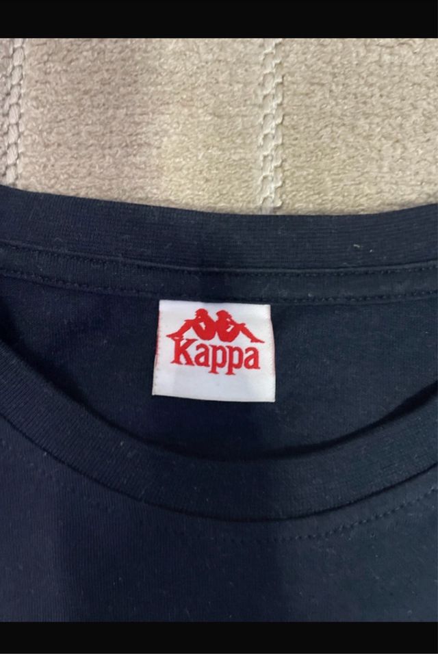 Camiseta Kappa Negra y Amarilla