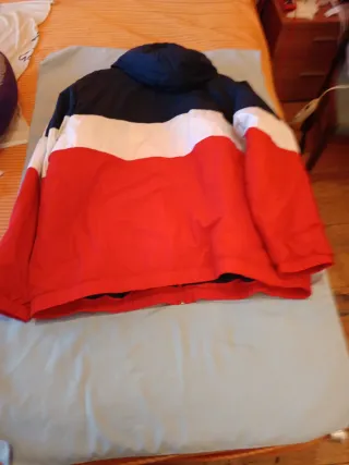 Chaqueta Adidas Bomber Invierno con Capucha